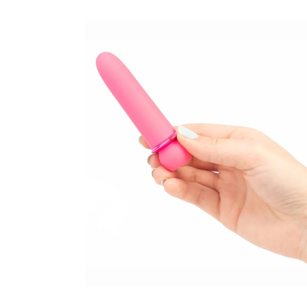 Maia Toys Jaguar Rechargeable Bullet Vibrator